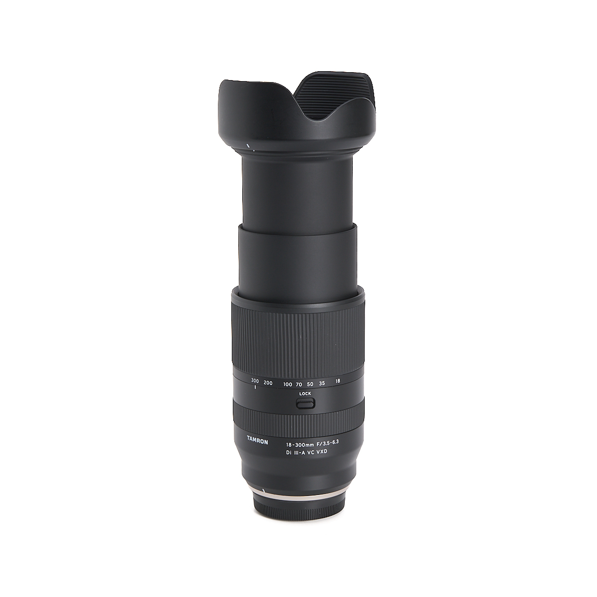 Tamron 18-300mm F3.5-6.3 Di III-A VC VXD für Fujifilm X-Mount gebraucht