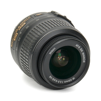 Nikon AF-S Nikkor DX 18-55mm/3,5-5,6 G VR gebraucht