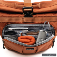thinkTank Umhängetasche FocusPoint Crossbody 13L Urban Rust