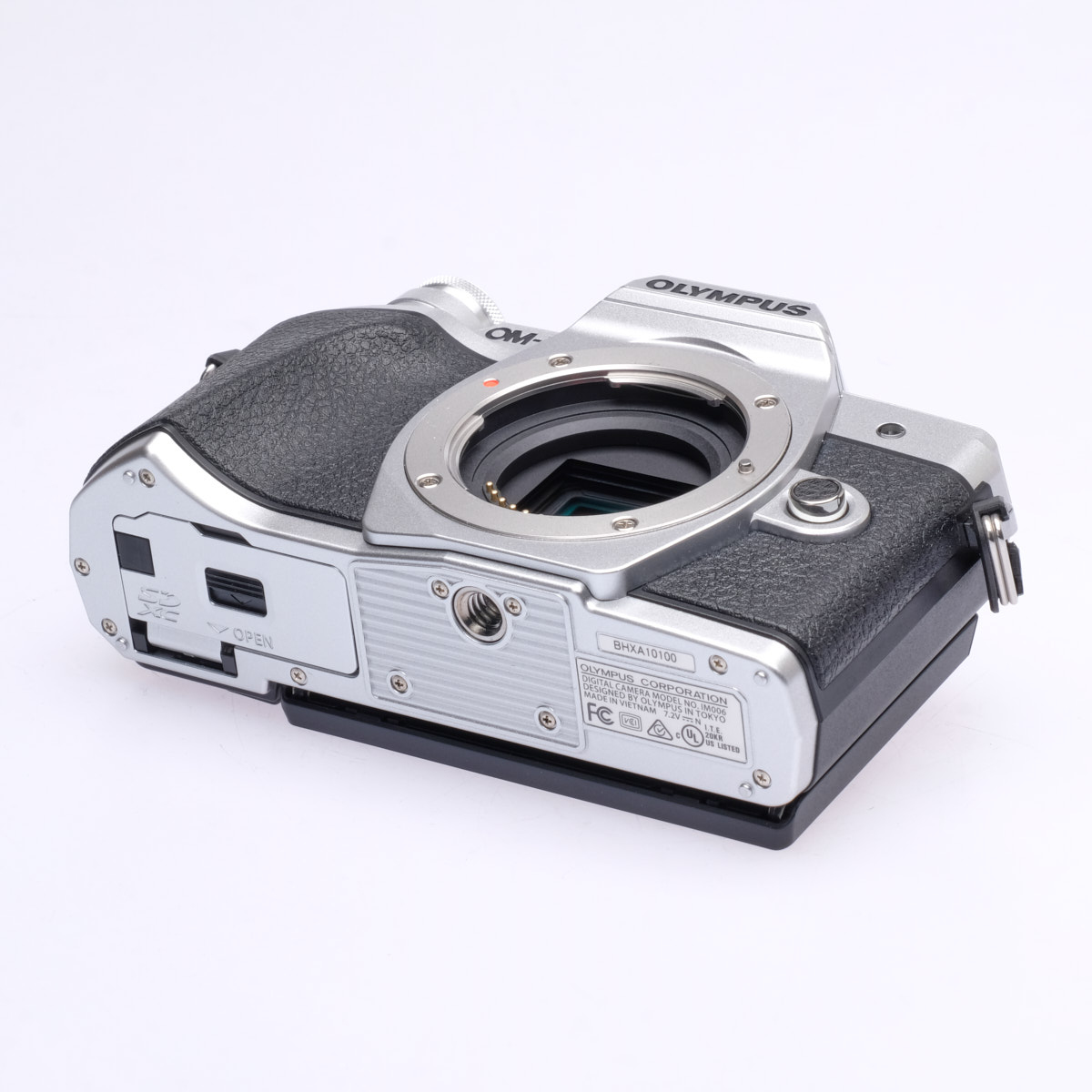 OM System OM-D E-M10 Mark III silber gebraucht